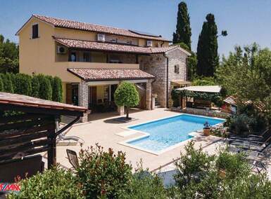 Kuca, Barban, Manjadvorci, prodaja, 550000 €, 274 m2