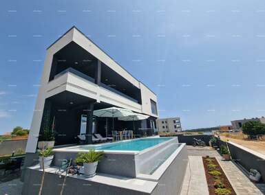 Kuca, Medulin, prodaja, 1390000 €, 270 m2