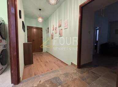 Trosoban stan, Rijeka, Centar, najam, 950 €, 60 m2