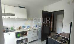 Stan, Viškovo, Saršoni, najam, 2000 €, 180 m2