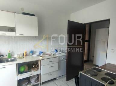 Stan, Viškovo, Saršoni, najam, 2000 €, 180 m2