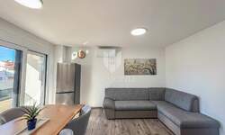 Dvosoban stan, Umag, prodaja, 375000 €, 71 m2