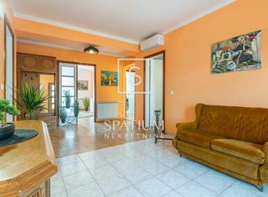 Cetvorosoban stan, Opatija, Opatija - Centar, prodaja, 850000 €, 140 m2