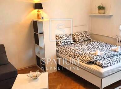 Jednosoban stan, Rijeka, Kozala, najam, 700 €, 40 m2