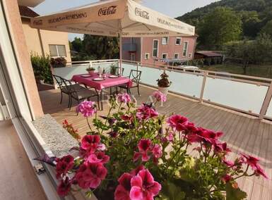 Trosoban stan, Matulji, Mihotići, najam, 950 €, 90 m2