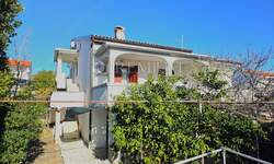 Kuca, Krk, prodaja, 530000 €, 285 m2