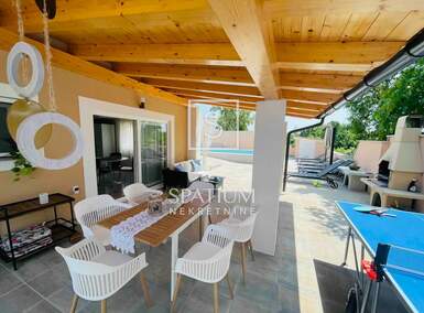 Kuca, Barban, prodaja, 338000 €, 100 m2