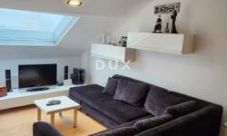 Trosoban stan, Rijeka, Centar, prodaja, 279900 €, 57 m2