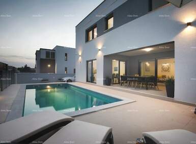 Kuca, Pula, prodaja, 499000 €, 165 m2