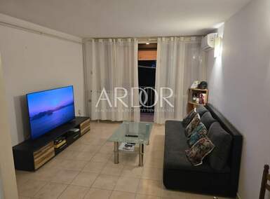 Trosoban stan, Rijeka, Turnić, prodaja, 192000 €, 59 m2