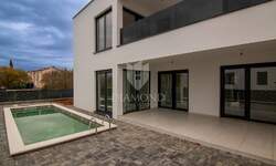 Kuca, Malinska-Dubašnica, Bogovići, prodaja, 625000 €, 170 m2