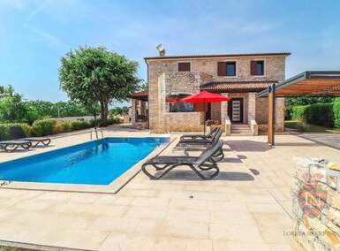 Kuca, Sveti Lovreč, Lakovići, prodaja, 595000 €, 168 m2