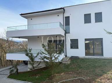 Trosoban stan, Čavle, prodaja, 316000 €, 95 m2