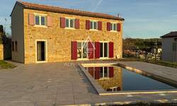 Kuca, Buje, Momjan, prodaja, 595000 €, 130 m2