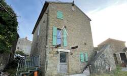 Kuca, Buje, Momjan, prodaja, 250000 €, 270 m2