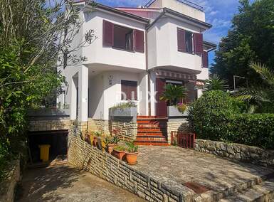 Kuca, Novalja, prodaja, 769000 €, 300 m2