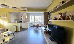 Trosoban stan, Pula, Centar, najam, 1300 €, 80 m2