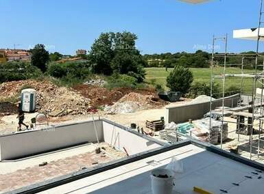Trosoban stan, Pula, prodaja, 464000 €, 120 m2