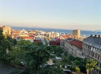 Trosoban stan, Rijeka, Belveder, prodaja, 244000 €, 65 m2