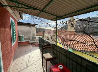 Dvosoban stan, Rijeka, Gornja Vežica, prodaja, 79000 €, 44 m2