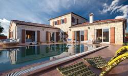 Kuca, Svetvinčenat, prodaja, 1000000 €, 290 m2