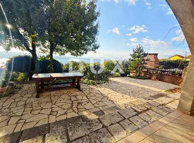 Kuca, Crikvenica, prodaja, 430000 €, 160 m2