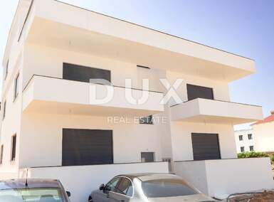 Trosoban stan, Pag, prodaja, 230000 €, 72 m2