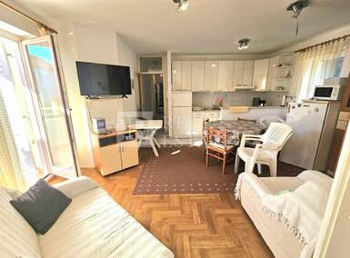 Trosoban stan, Crikvenica, prodaja, 207000 €, 55 m2