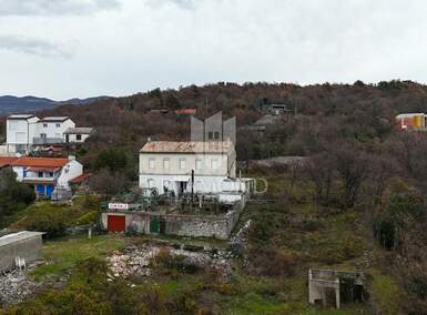 Kuca, Crikvenica, prodaja, 300000 €, 180 m2