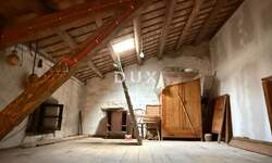 Kuca, Poreč, prodaja, 280000 €, 154 m2