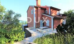 Kuca, Opatija, Veprinac, prodaja, 550000 €, 260 m2