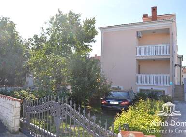 Kuca, Medulin, prodaja, 700000 €, 370 m2