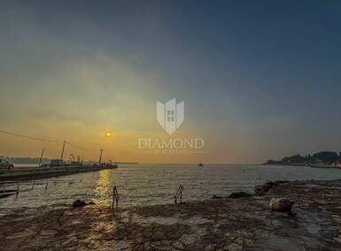 Trosoban stan, Novigrad, Dajla, prodaja, 315000 €, 65 m2