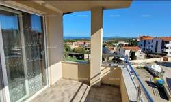 Trosoban stan, Ližnjan, prodaja, 315000 €, 95 m2