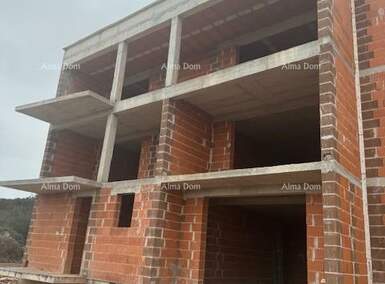 Dvosoban stan, Pula, prodaja, 230000 €, 81 m2