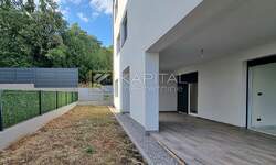 Trosoban stan, Opatija, Pobri, prodaja, 375000 €, 102 m2