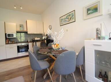 Trosoban stan, Rijeka, Belveder, prodaja, 235000 €, 67 m2