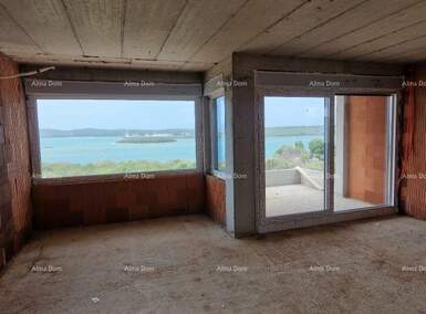 Dvosoban stan, Medulin, prodaja, 571650 €, 104 m2