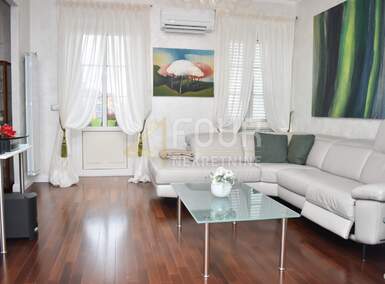 Cetvorosoban stan, Rijeka, Pećine, prodaja, 435000 €, 127 m2