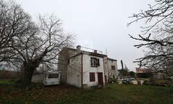 Kuca, Bale, prodaja, 270000 €, 198 m2