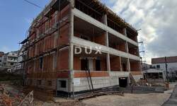 Dvosoban stan, Zadar, Crvene kuće, prodaja, 243000 €, 63 m2