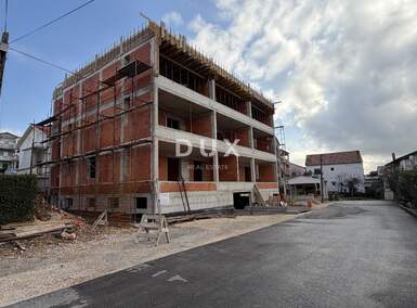 Jednosoban stan, Zadar, Crvene kuće, prodaja, 280000 €, 78 m2