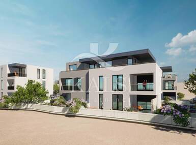 Trosoban stan, Kaštela, Kaštel Novi, prodaja, 275000 €, 64 m2