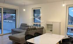 Trosoban stan, Dugo Selo, Novo Naselje, najam, 800 €, 82 m2