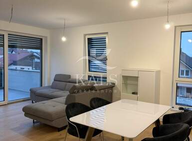 Trosoban stan, Dugo Selo, Novo Naselje, najam, 800 €, 82 m2