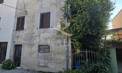 Kuca, Kaštela, Kaštel Novi, prodaja, 135000 €, 120 m2