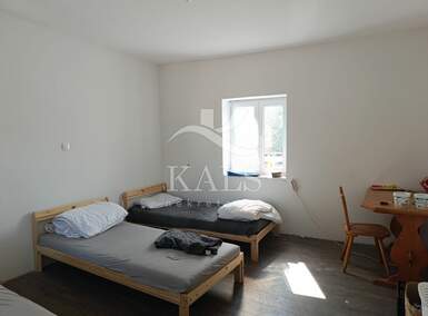 Dvosoban stan, Karlovac, Dubovac, prodaja, 65000 €, 54 m2