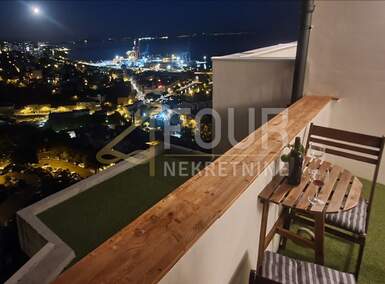 Jednosoban stan, Rijeka, Kozala, najam, 700 €, 40 m2