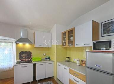 Jednosoban stan, Rijeka, Centar, najam, 500 €, 27 m2