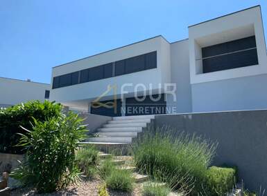 Kuca, Krk, prodaja, 1350000 €, 260 m2